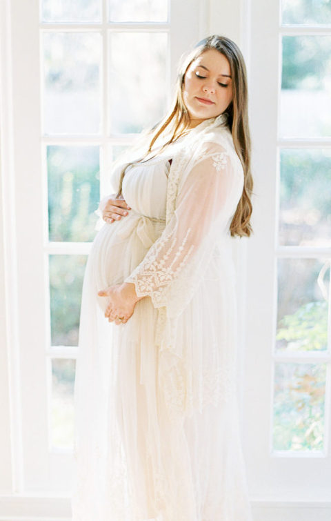 Light Airy Maternity Studio Photography | Savannah Newborn Photographer
